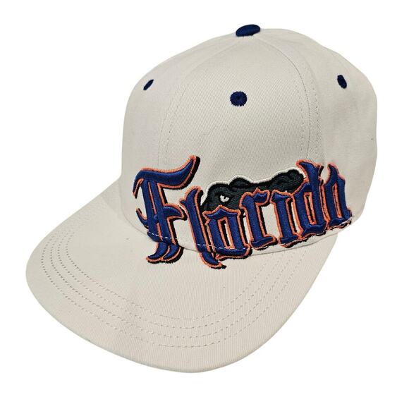 Vintage University of Florida Gators Fitted Hat Cap White Script UF OSFA NCAA - Picture 1 of 10